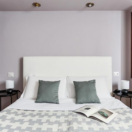 The Best Rent - Spacious One-Bedroom Apartment In Moscova District Milano Eksteriør billede