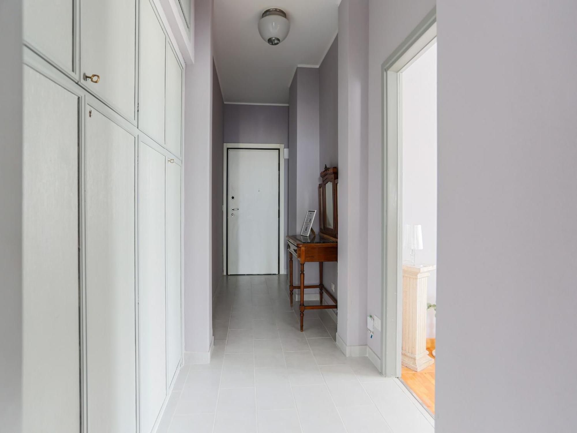 The Best Rent - Spacious One-Bedroom Apartment In Moscova District Milano Eksteriør billede
