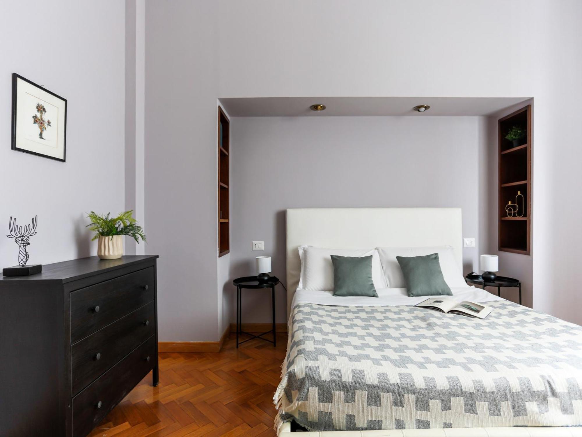 The Best Rent - Spacious One-Bedroom Apartment In Moscova District Milano Eksteriør billede